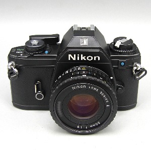 니콘 Nikon EM + E 50mm F1.8