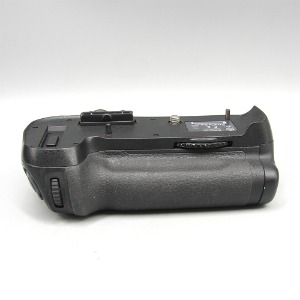니콘 Nikon POWER BATTERY PACK MB-D12